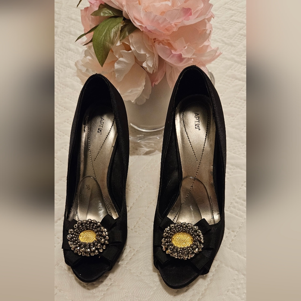 Apt 9 Womens Cindy Black Rhinestone Flower Peep Toe Pump Stiletto Heels